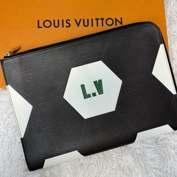 LOUIS VUITTON Epi World Cup 2018 Pochette Jour GM in Black - Picture 1 of 11